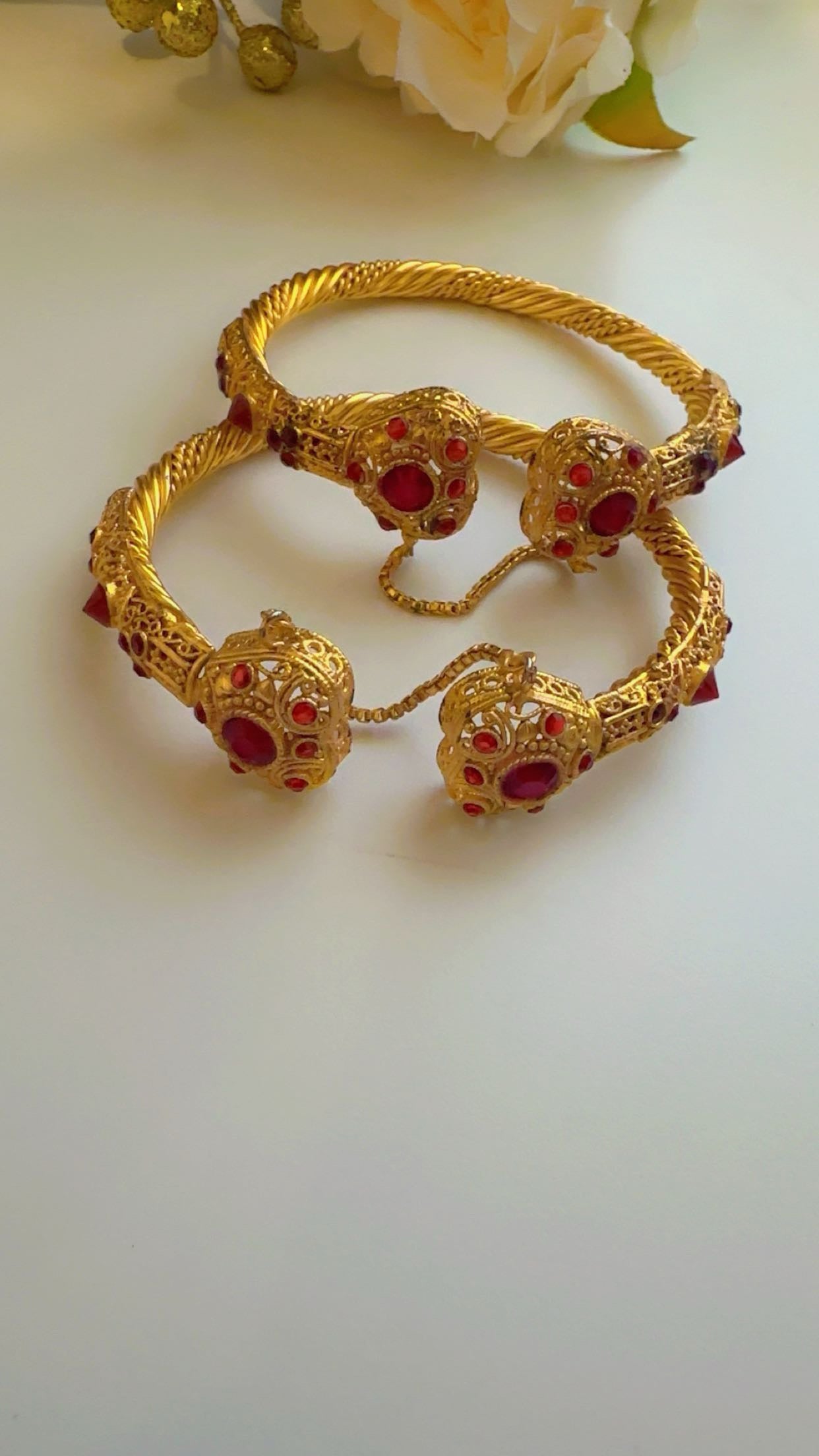 Gold plated kangan pair