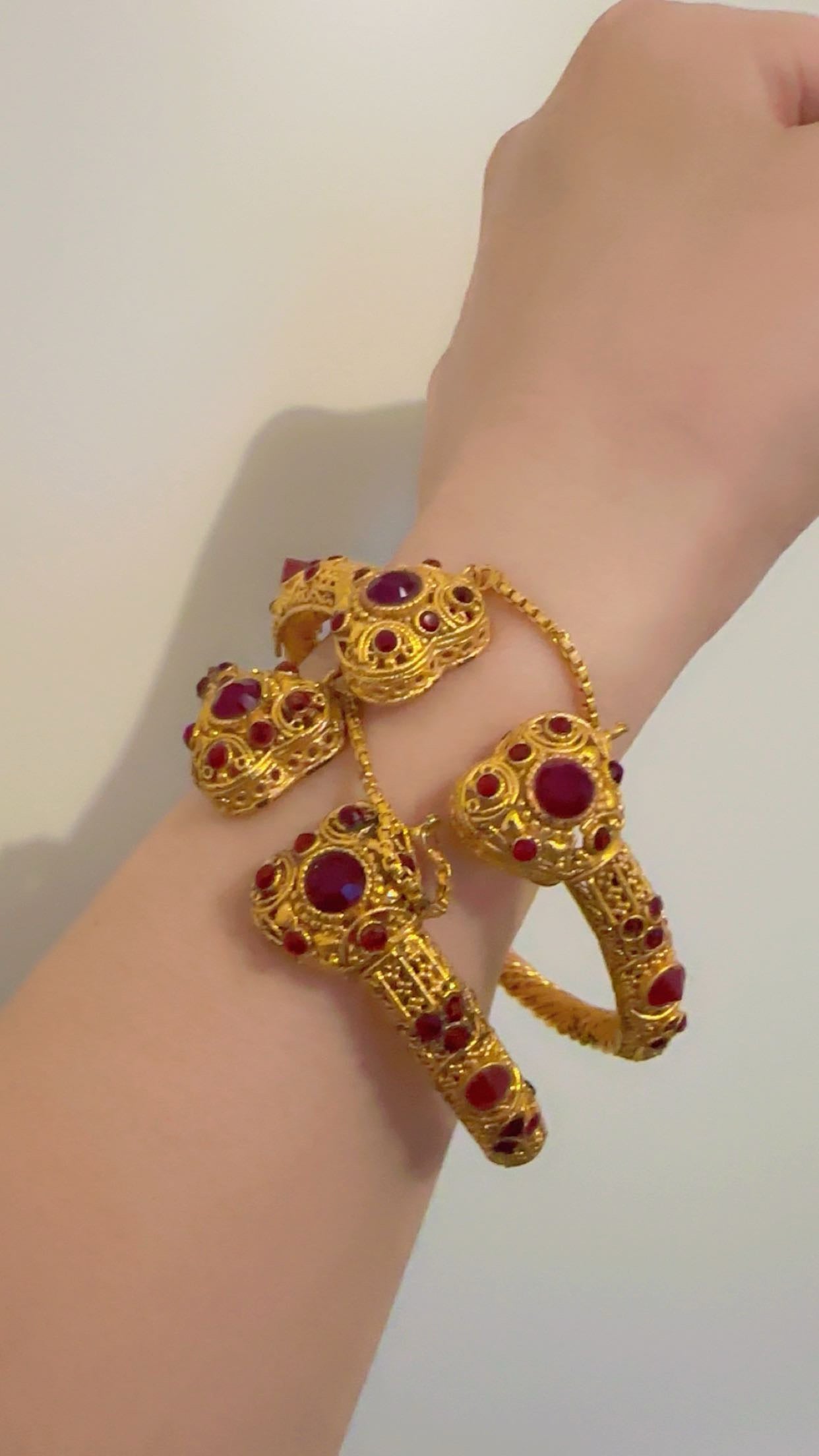 Gold plated kangan pair