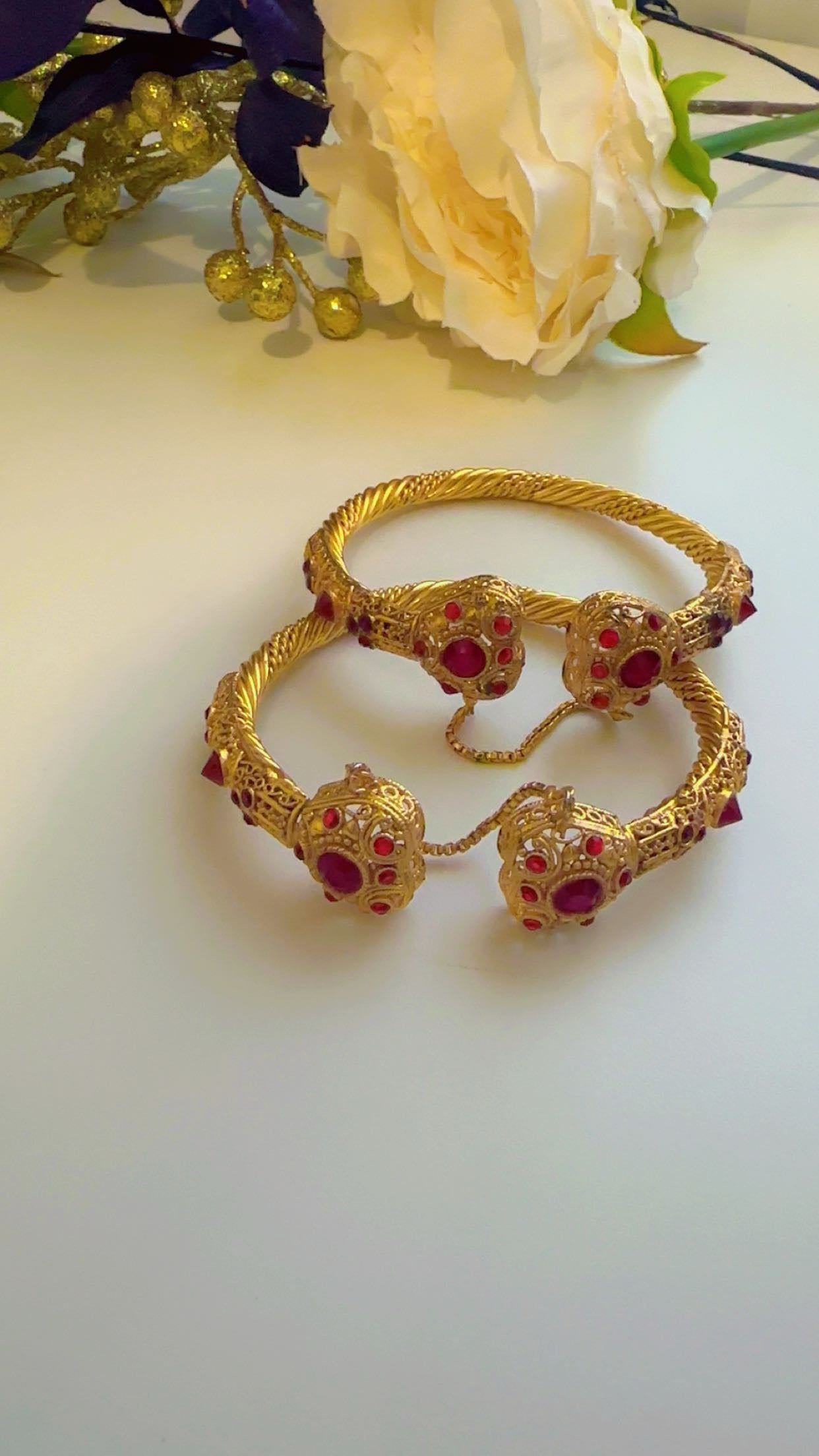 Gold plated kangan pair