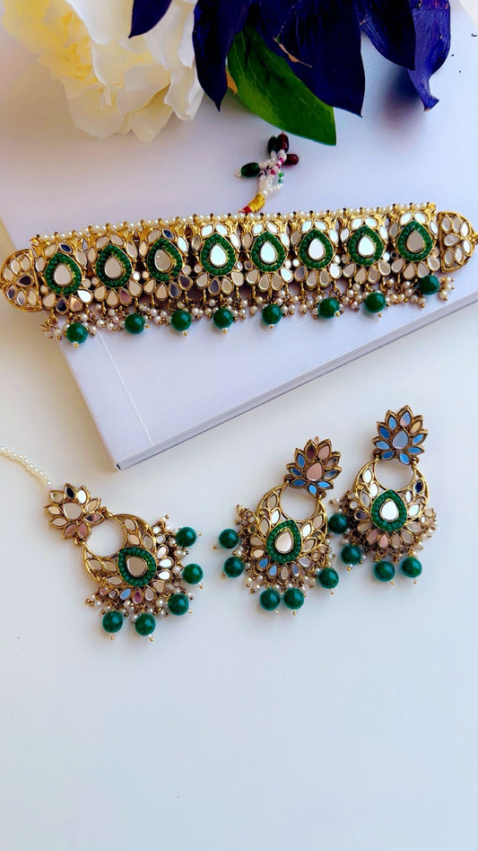 Mirror choker set green