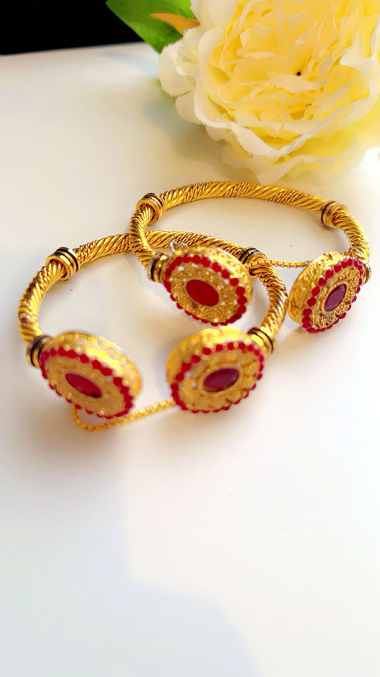 Maroon adjustable kangan