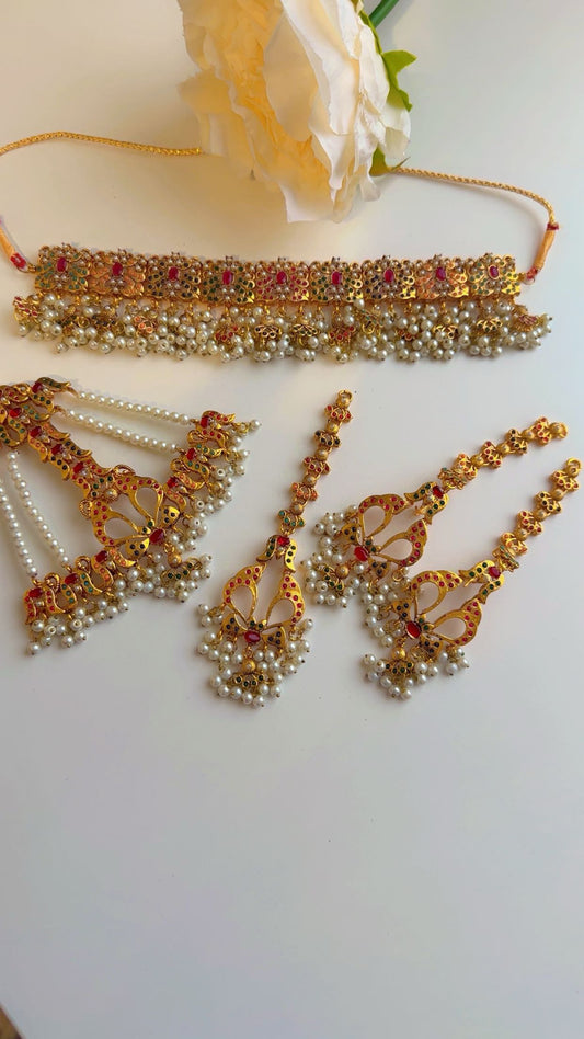 Semi bridal choker set