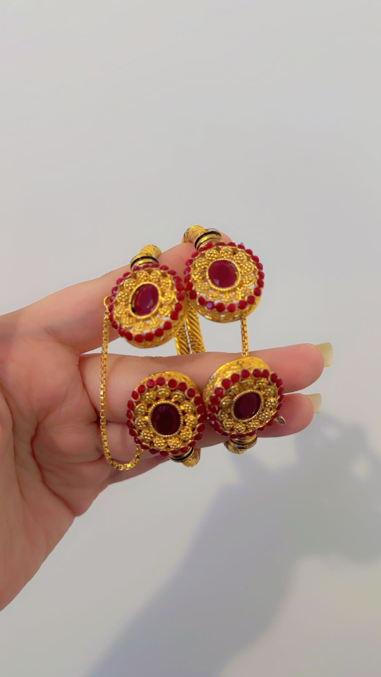 Maroon adjustable kangan
