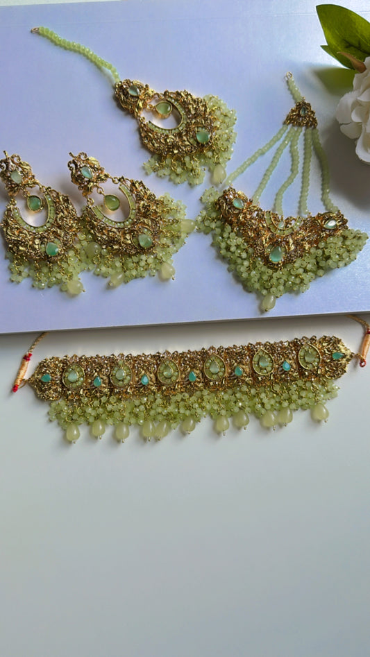 Semi bridal set