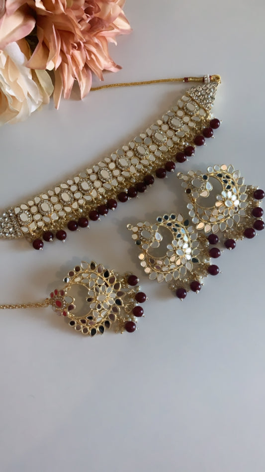 Brown mirror choker set